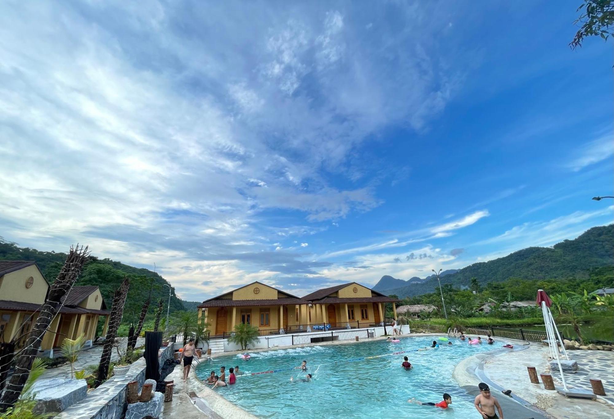Sky Bay Lodge Хазянг Екстер'єр фото
